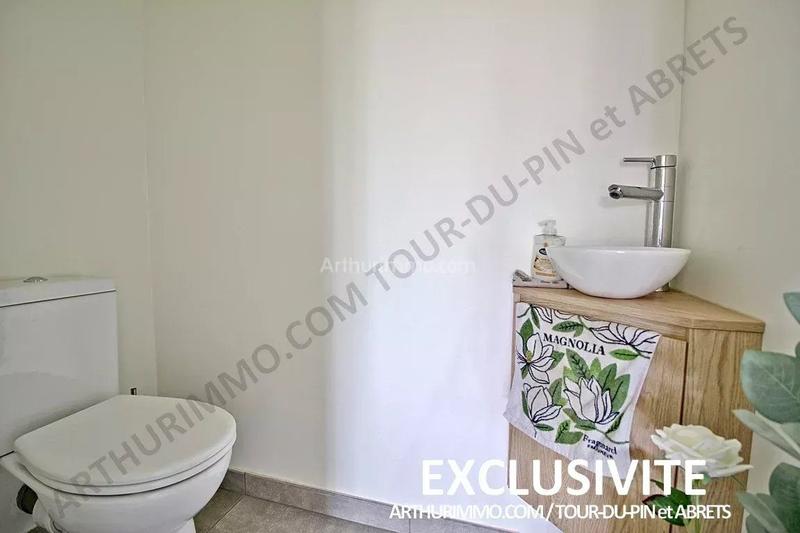 Maison - 99 m² - 4 pièces