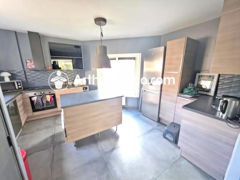 Maison - 105 m² - 5 pièces