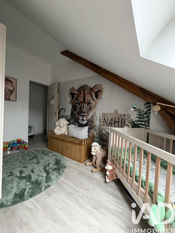 Maison - 98 m² - 4 pièces