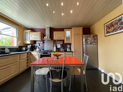 Maison - 137 m² - 6 pièces