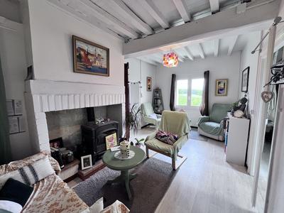 Maison traditionnelle - 151 m² - 6 pièces