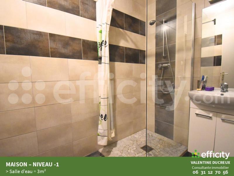 Pavillon - 142 m² - 6 pièces