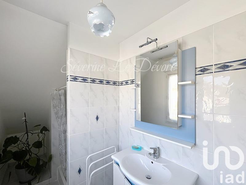 Maison - 187 m² - 9 pièces