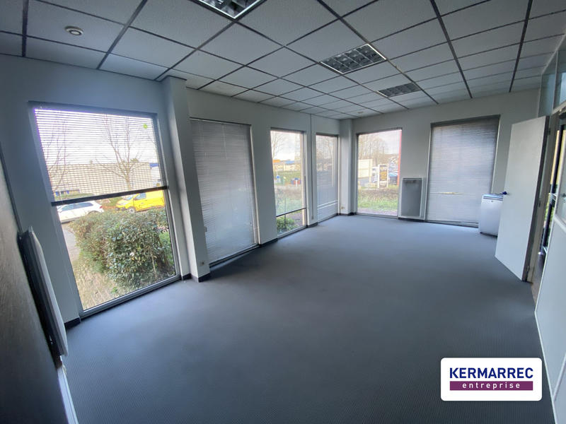 Bureau - 230 m²