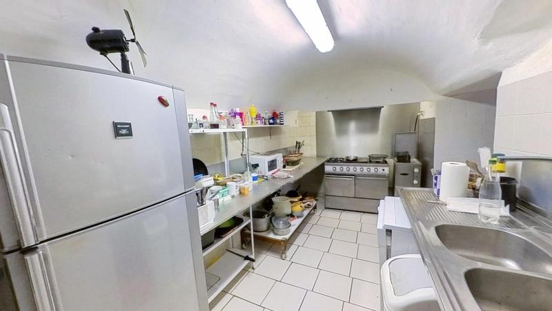 Fonds de commerce - 220 m²