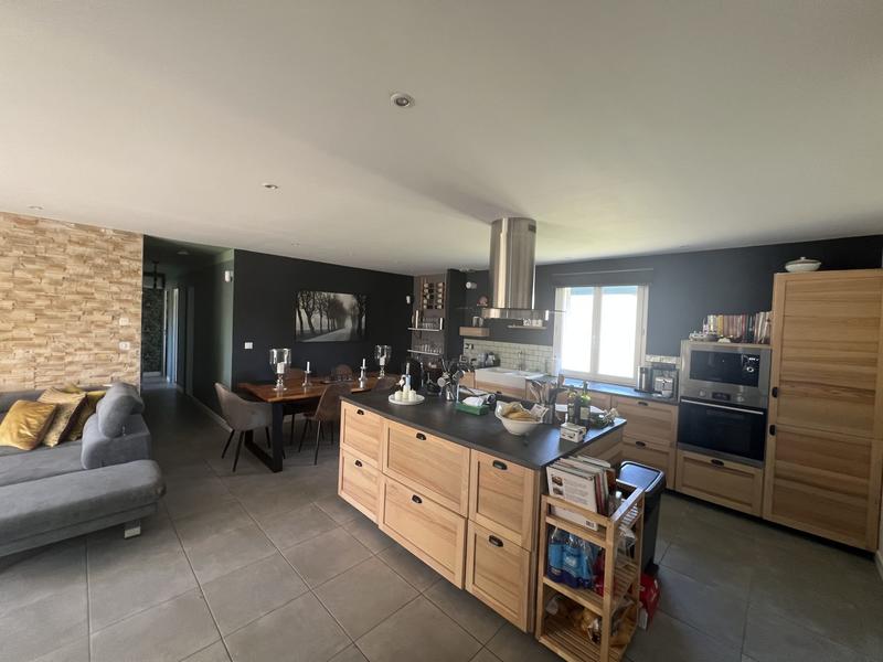 Villa - 92 m² - 4 pièces