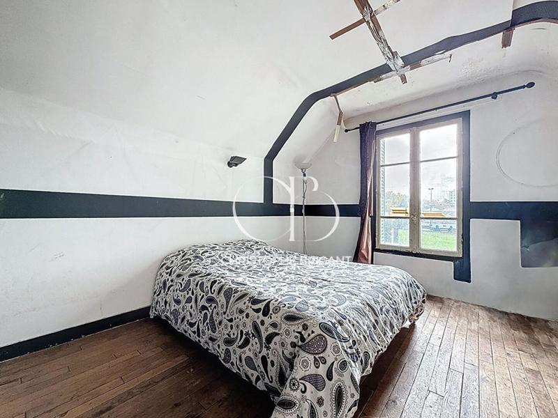 Maison - 95 m² - 5 pièces