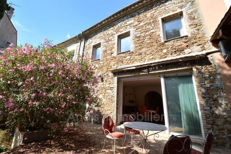 Maison de village - 210 m² - 7 pièces
