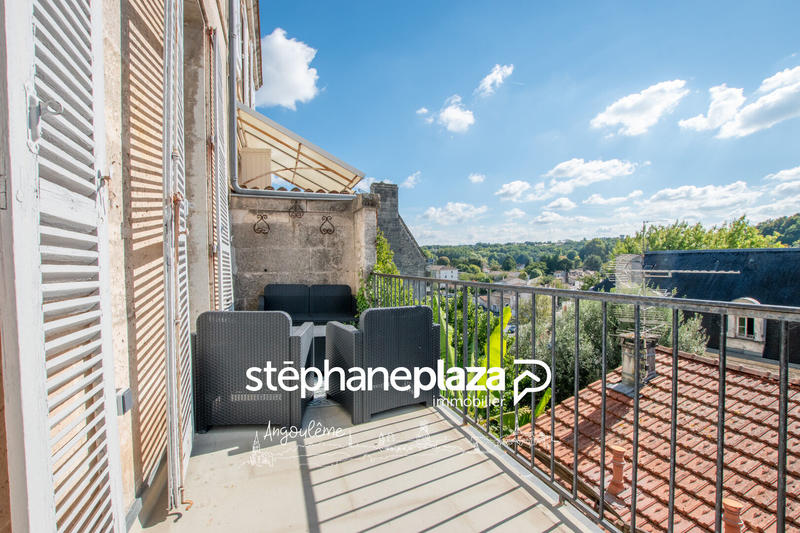 Maison - 122 m² - 5 pièces