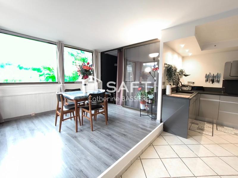 Appartement - 80 m² - 4 pièces