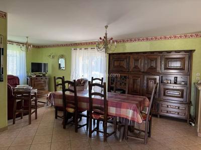 Maison - 134 m² - 6 pièces