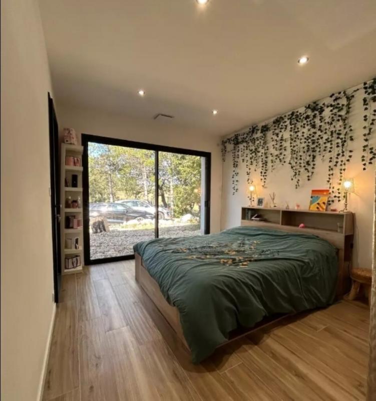 Maison - 190 m² - 6 pièces