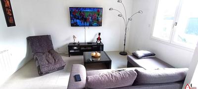 Appartement - 102 m² - 6 pièces