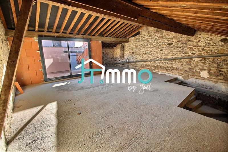 Maison de village - 90 m² - 3 pièces