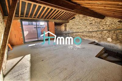 Maison de village - 90 m² - 3 pièces