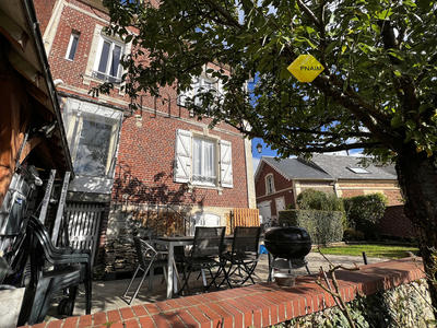 Maison - 155 m² - 8 pièces