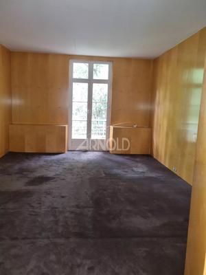 Bureau - 140 m² - 6 pièces