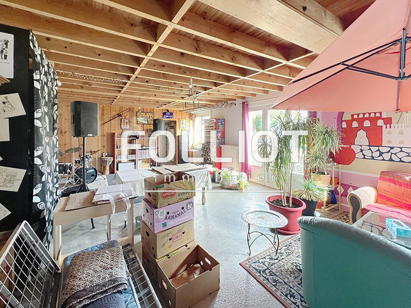 Maison - 187 m² - 7 pièces