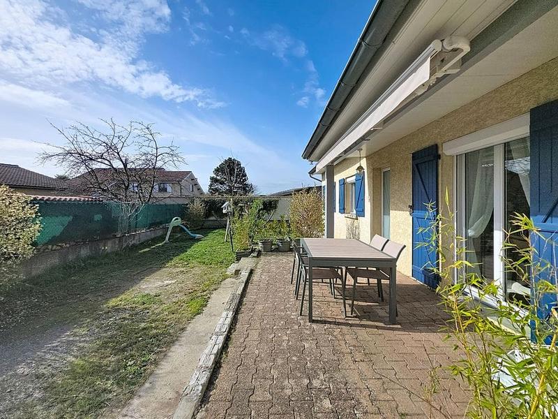Maison - 92 m² - 4 pièces