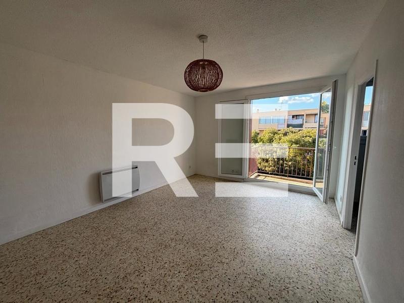 Studio - 27 m² - 1 pièce