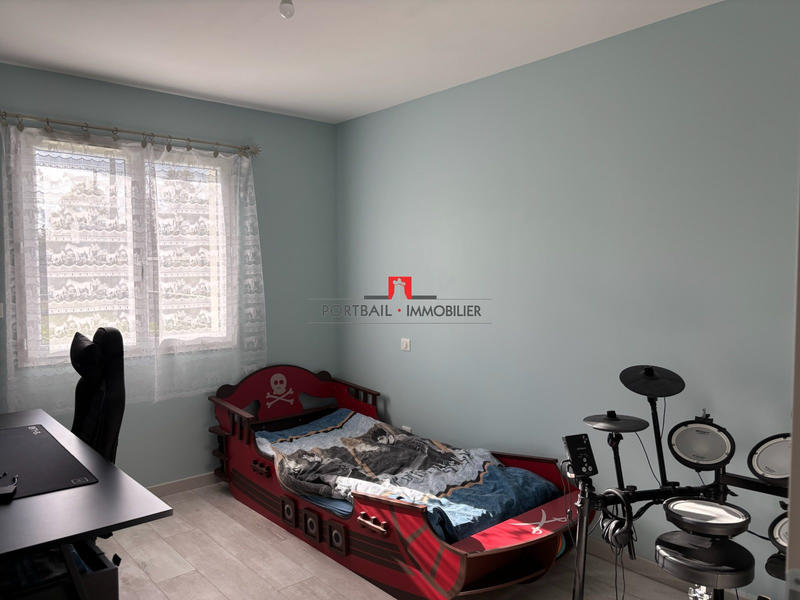 Maison contemporaine - 140 m² - 7 pièces