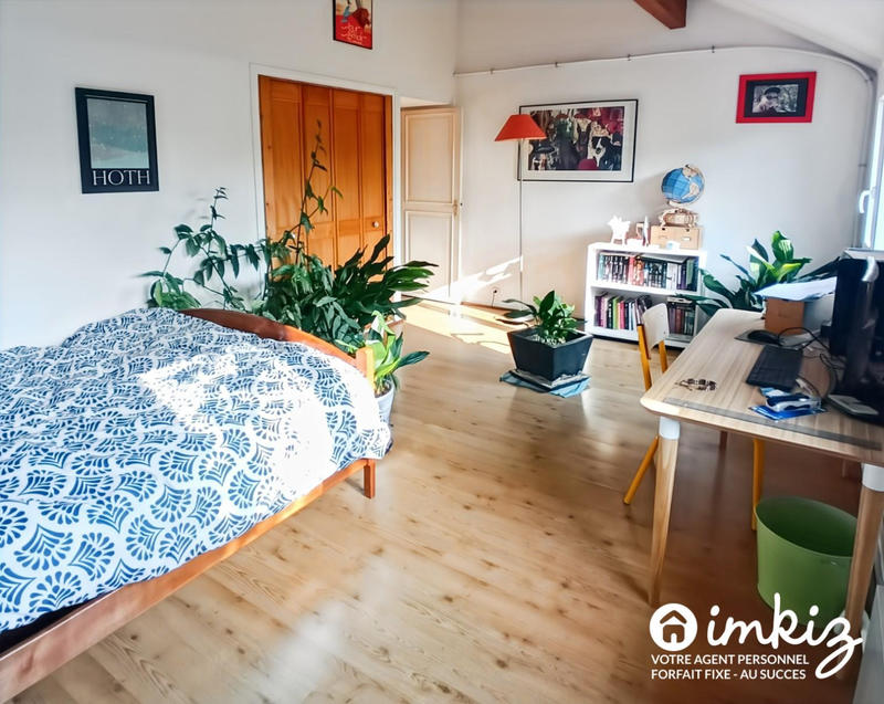 Maison - 137 m² - 6 pièces