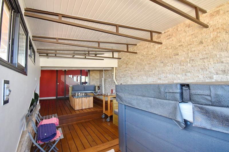 Duplex - 265 m² - 5 pièces