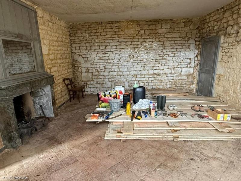 Maison - 253 m² - 8 pièces