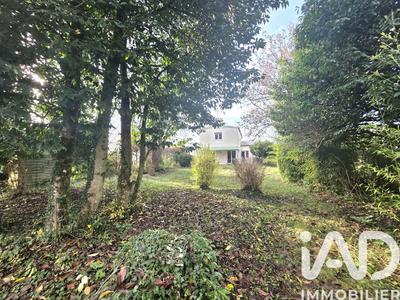 Maison - 128 m² - 7 pièces