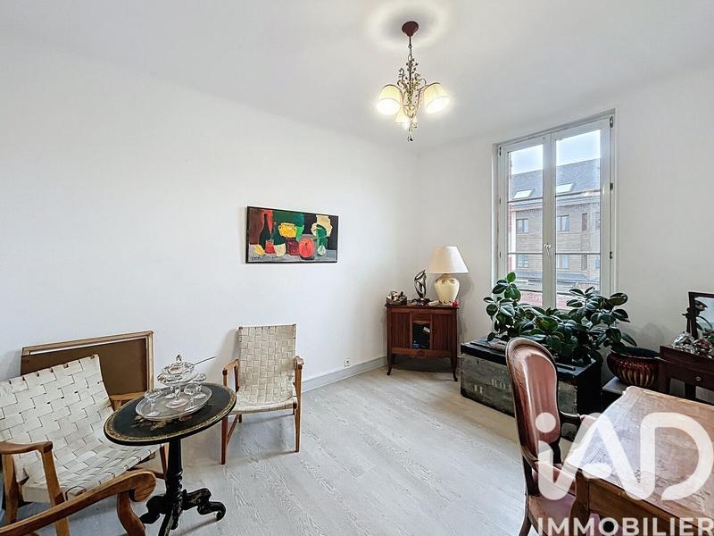 Maison de ville - 200 m² - 10 pièces