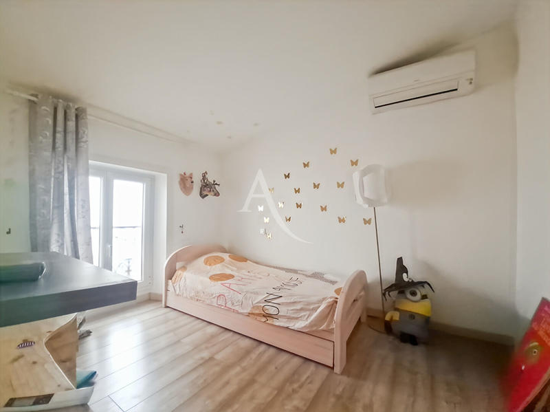 Maison - 83 m² - 3 pièces