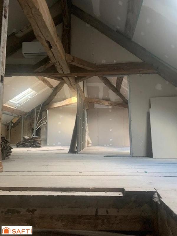 Maison - 270 m² - 15 pièces