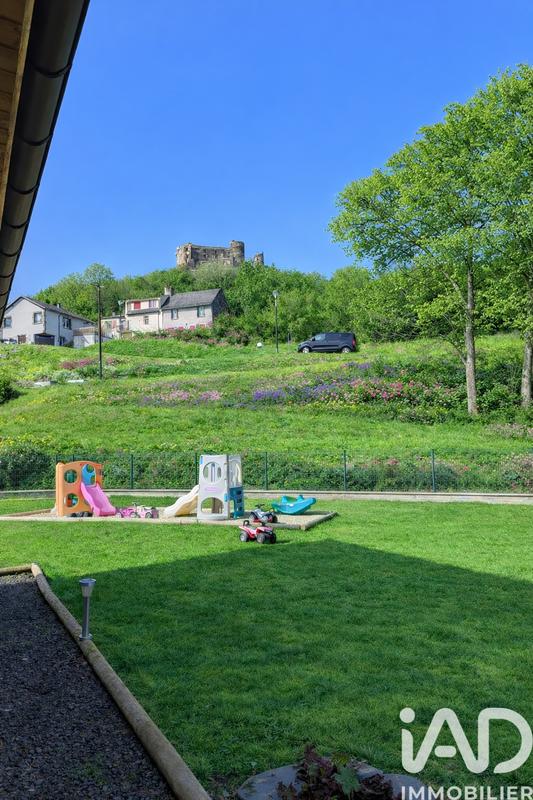 Maison - 165 m² - 7 pièces