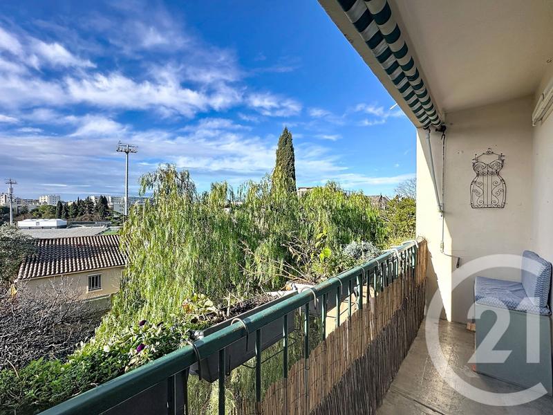 Appartement - 79 m² - 4 pièces