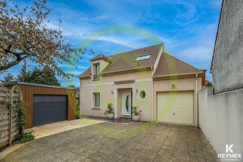 Maison - 136 m² - 6 pièces