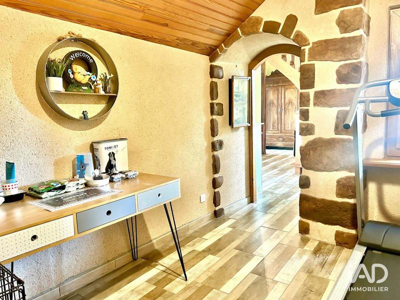 Maison - 188 m² - 6 pièces