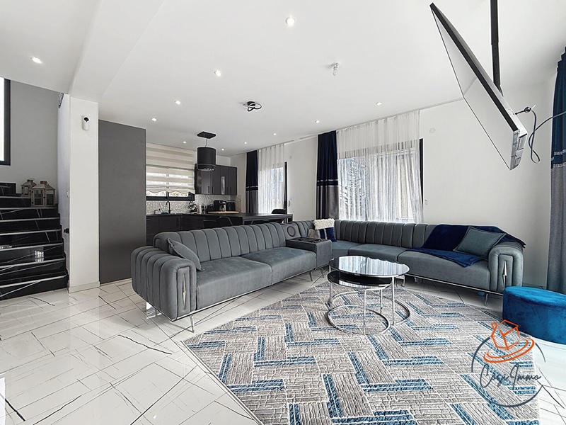 Maison - 115 m² - 5 pièces