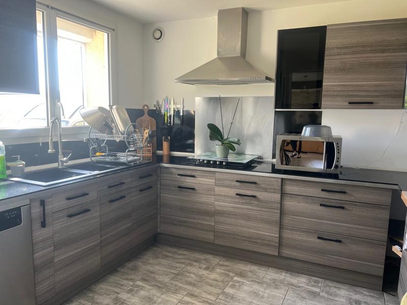 Maison - 98 m² - 3 pièces