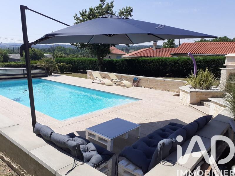 Maison - 128 m² - 6 pièces