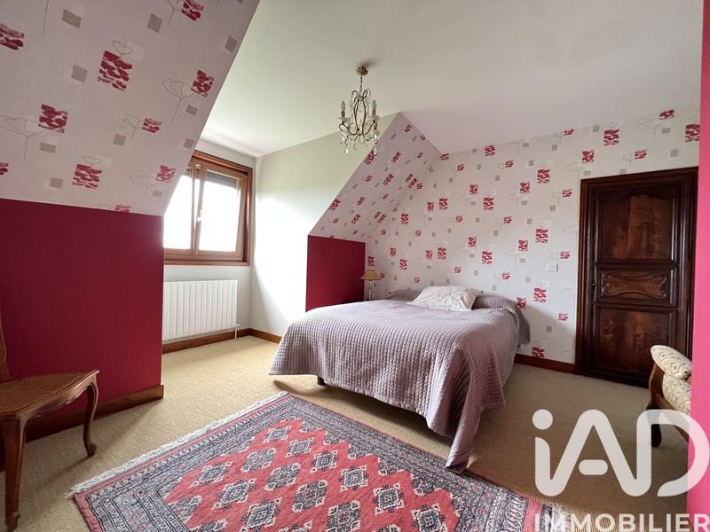 Maison - 274 m² - 6 pièces