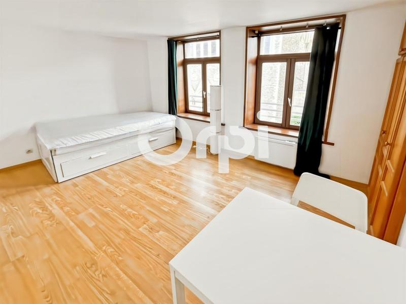 Studio - 27 m² - 1 pièce