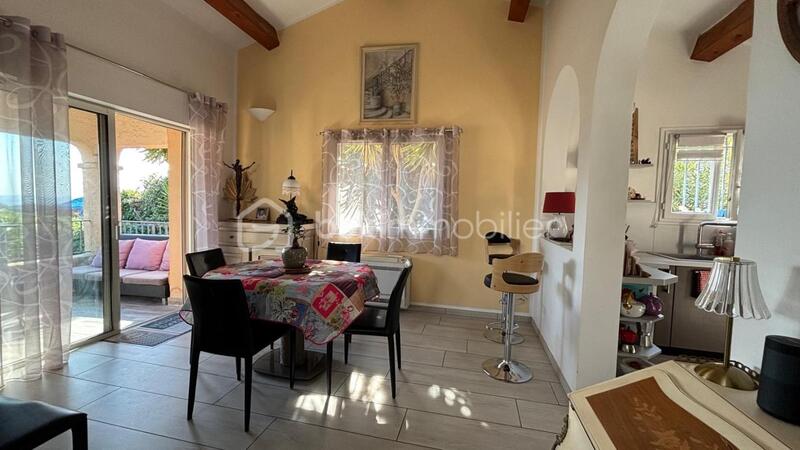 Maison - 145 m² - 5 pièces