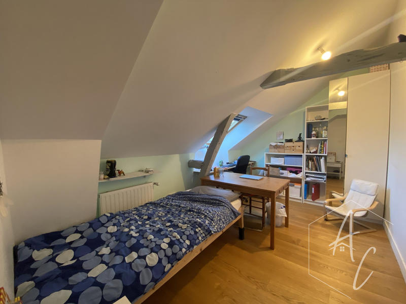 Maison - 190 m² - 7 pièces