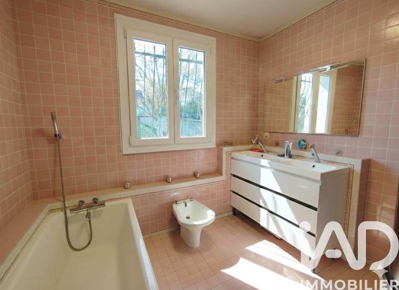 Maison de ville - 111 m² - 5 pièces