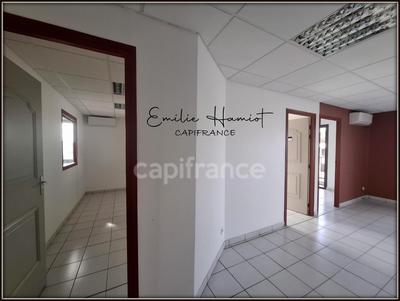 Bureau - 116 m² - 7 pièces