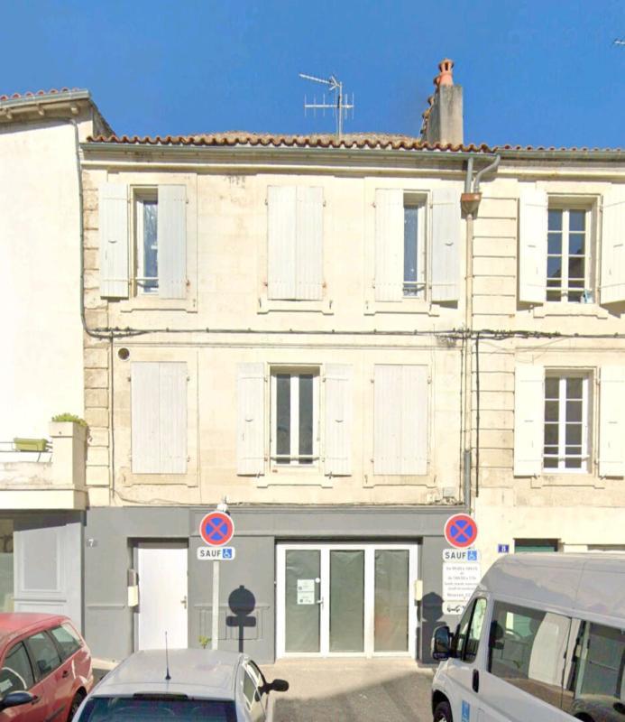 Immeuble - 240 m² - 7 pièces