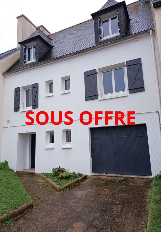 Maison traditionnelle - 102 m² - 5 pièces