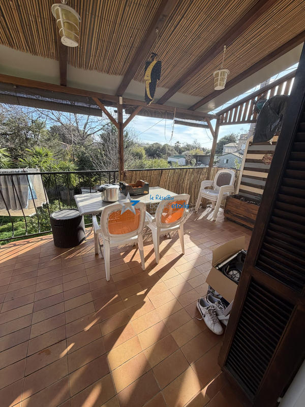 Villa - 217 m² - 5 pièces