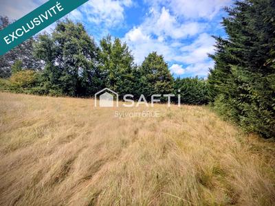Terrain - 1 800 m²