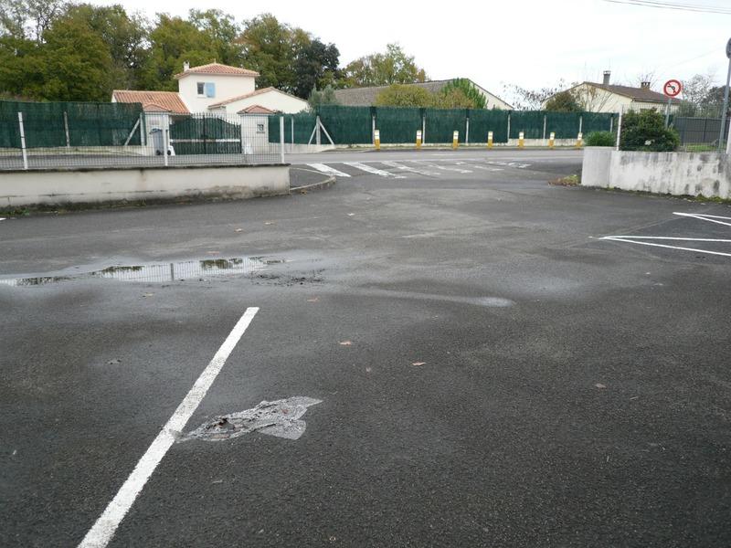 Local commercial - 194 m² - 2 pièces